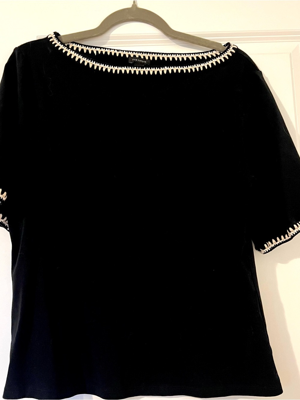 Ann Taylor Black Short Sleeve Top with White Trim